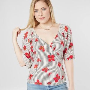 LAST CALL Billabong Wrap Top